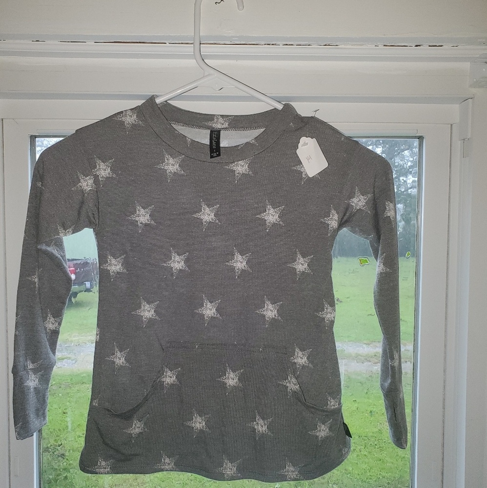 BNWT Pixielane brand long sleeve pocket tee